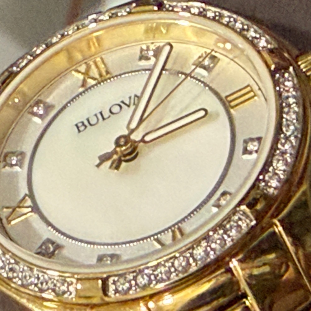 NWT Authentic Bulova Crystal and Gold Watch- never worn, beautiful in org box❤️ - Picture 5 of 15